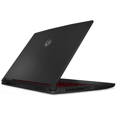 MSI 15 A4DDR (Bravo) -217XES R7 / 16GB / 512GB SSD / 15.6 "