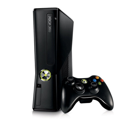 Xbox 360 Slim (4 GB) + You are in the Movies + Bakugan