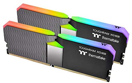 Mémoire de 16 Go (2 x 8 Go) DDR4 4400 MHz RAM Thermaltake